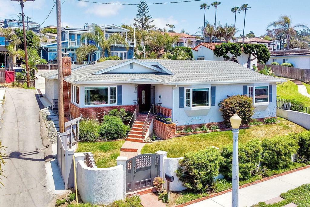 Property Photo: 1031 Devonshire Drive CA 92107