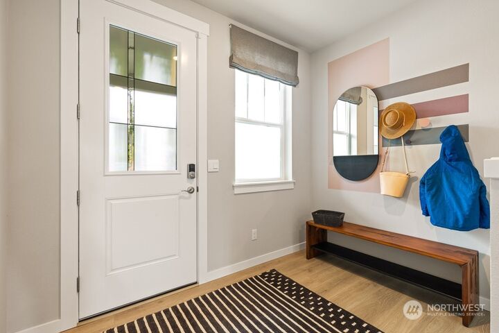 Property Photo: 4427 228th Place SE 20 WA 98021