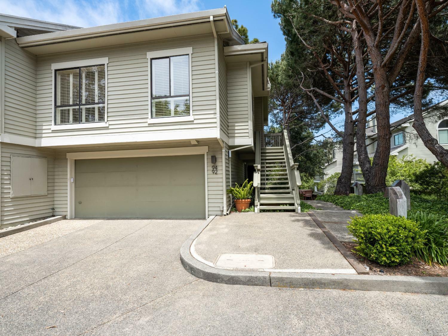 Property Photo: 94 Eucalyptus Knoll Street CA 94941
