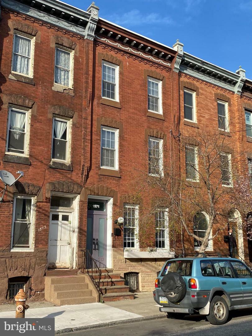 1571 E Montgomery Avenue  Philadelphia PA 19125 photo