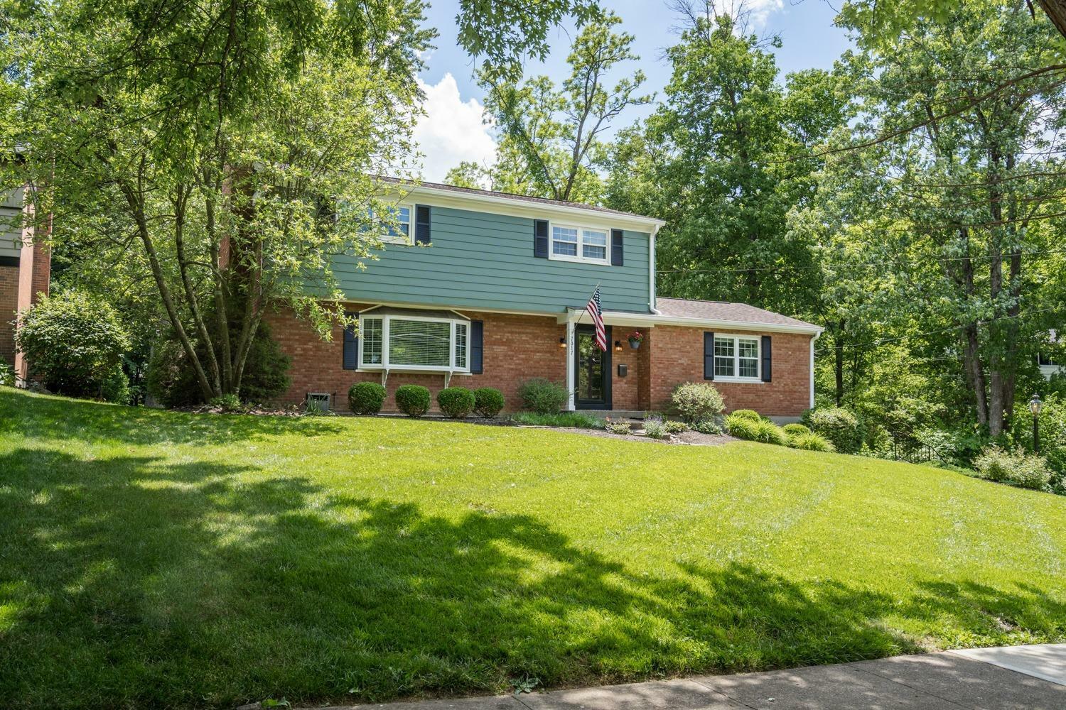 Property Photo: 7017 Juniperview Ln OH 45243