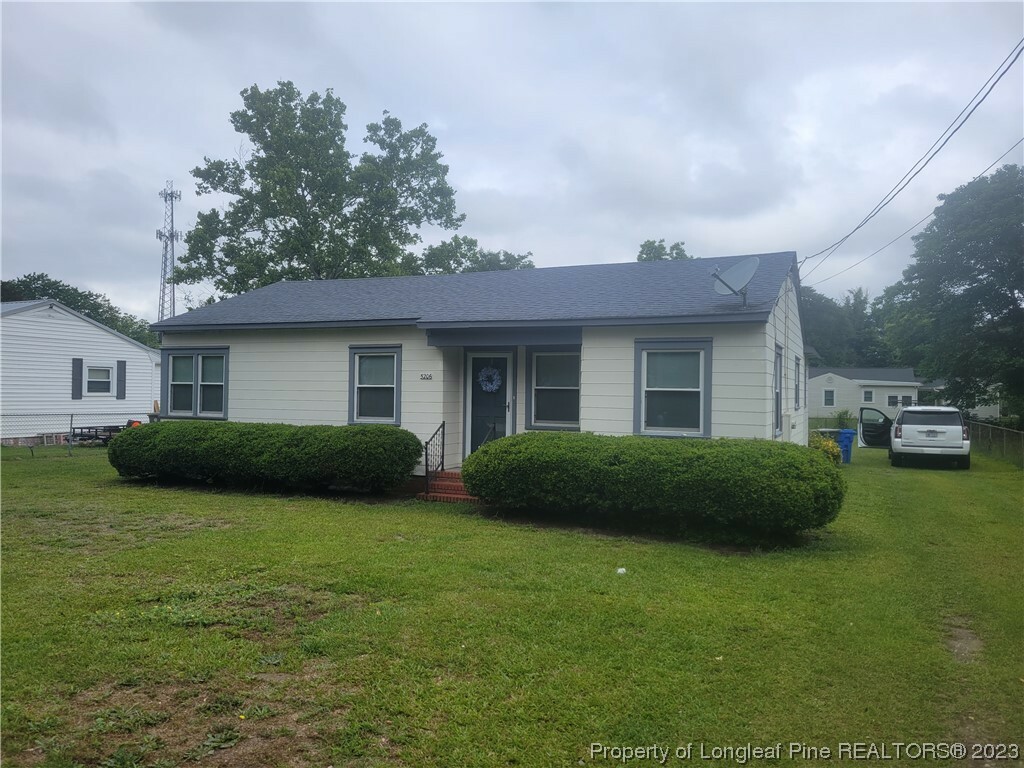 Property Photo:  5206 Cypress Road  NC 28304 