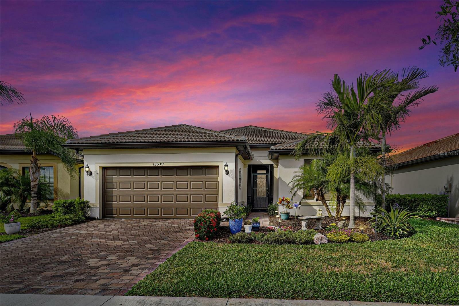 Property Photo:  13571 Esposito Street  FL 34293 