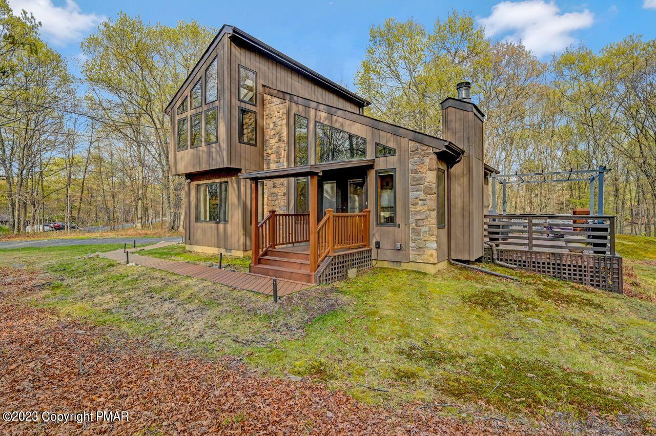 Property Photo:  130 Ruffed Grouse Road  PA 18324 