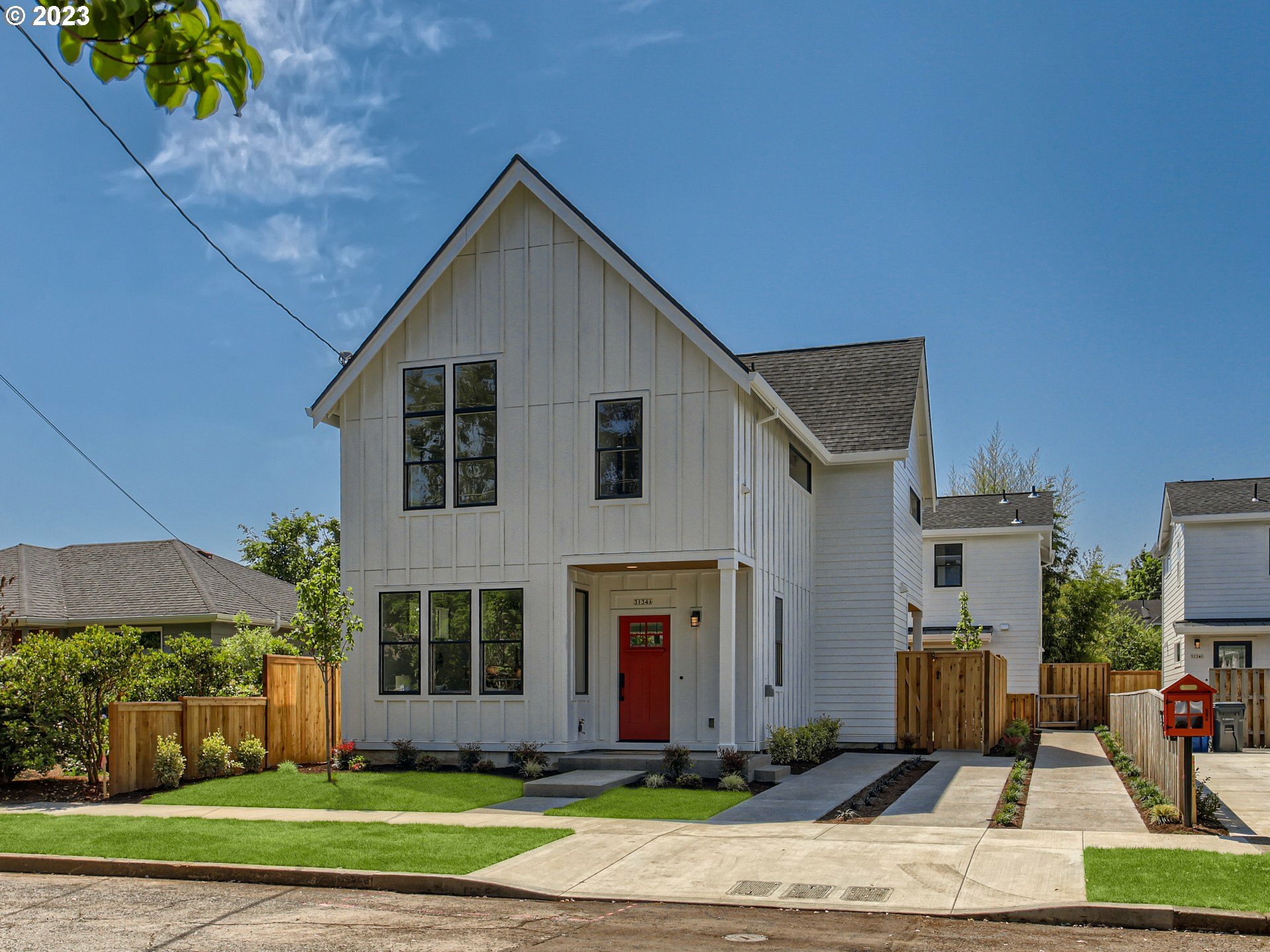 3134 N Winchell A  Portland OR 97217 photo