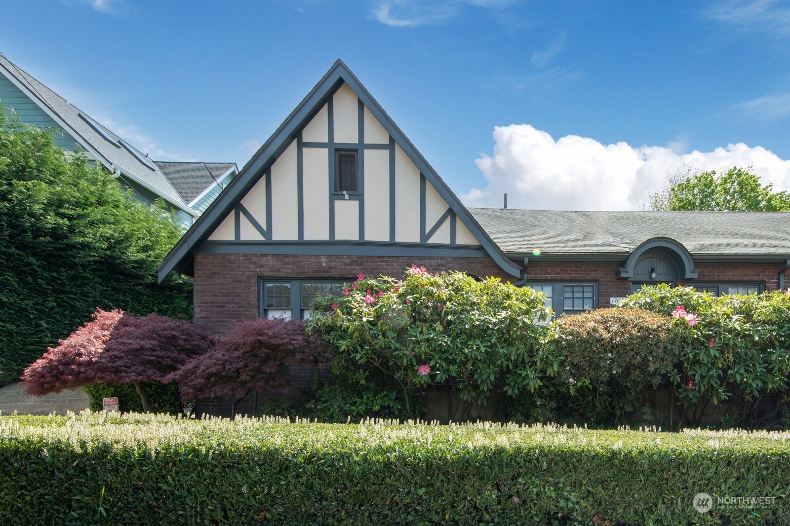 Property Photo:  1705 E Columbia Street  WA 98122 