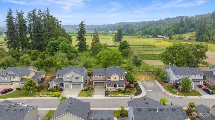 Property Photo:  32782 NE 52nd Street  WA 98014 