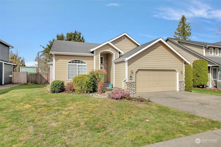 6522 76th Drive NE  Marysville WA 98270 photo