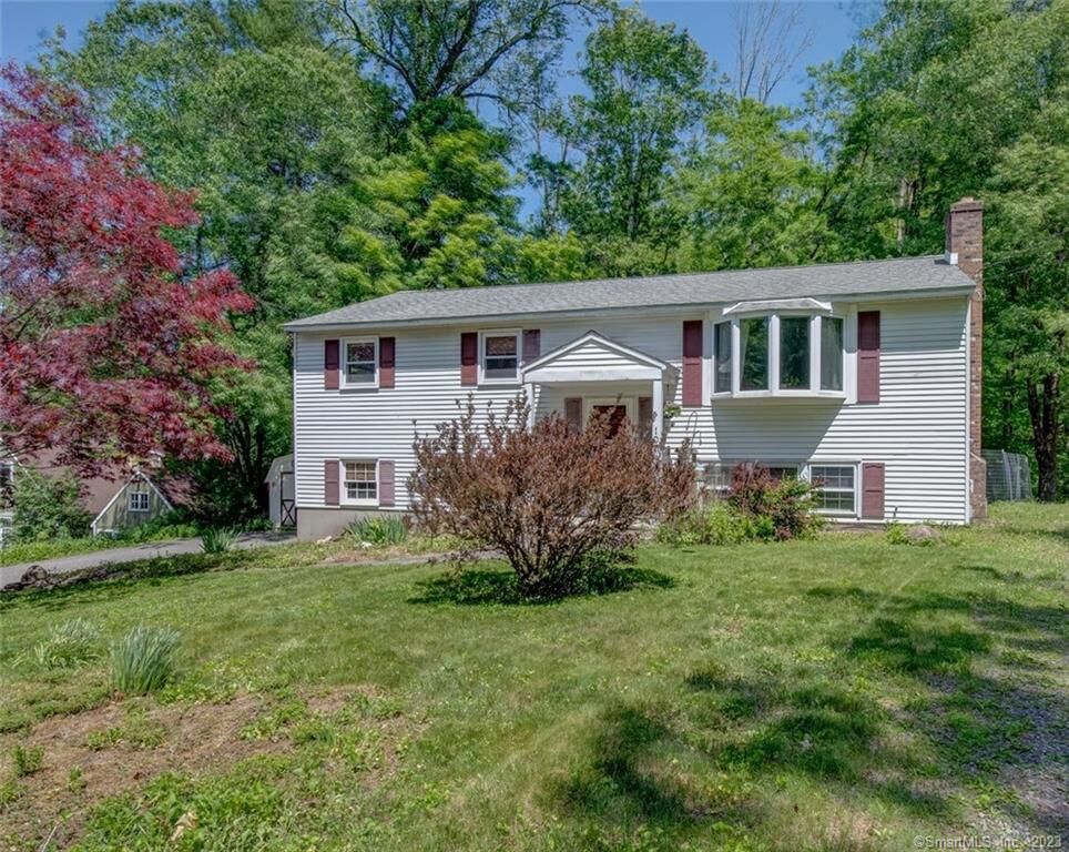 Property Photo: 107 Old North Road CT 06098
