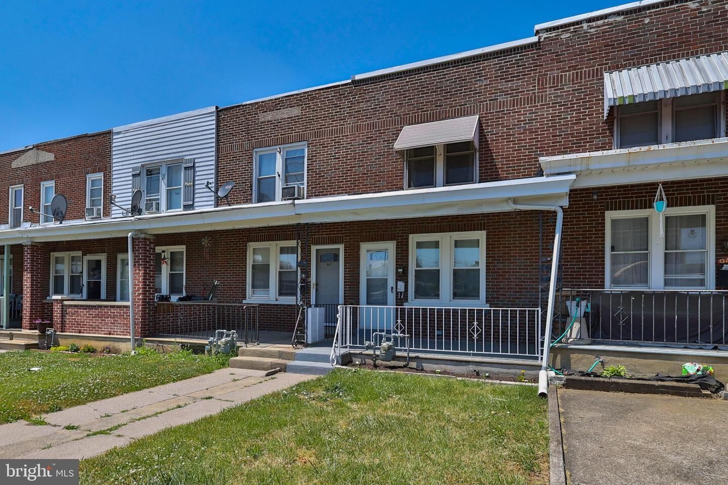 Property Photo:  945 W Cedar Street  PA 18102 