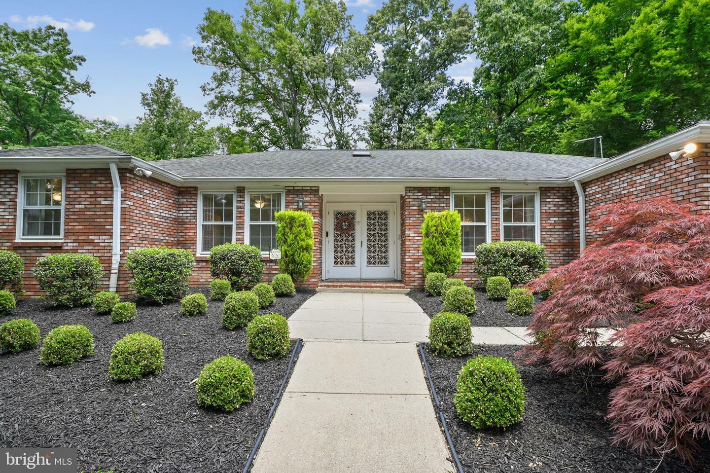 Property Photo: 2542 Lavall Court MD 21035