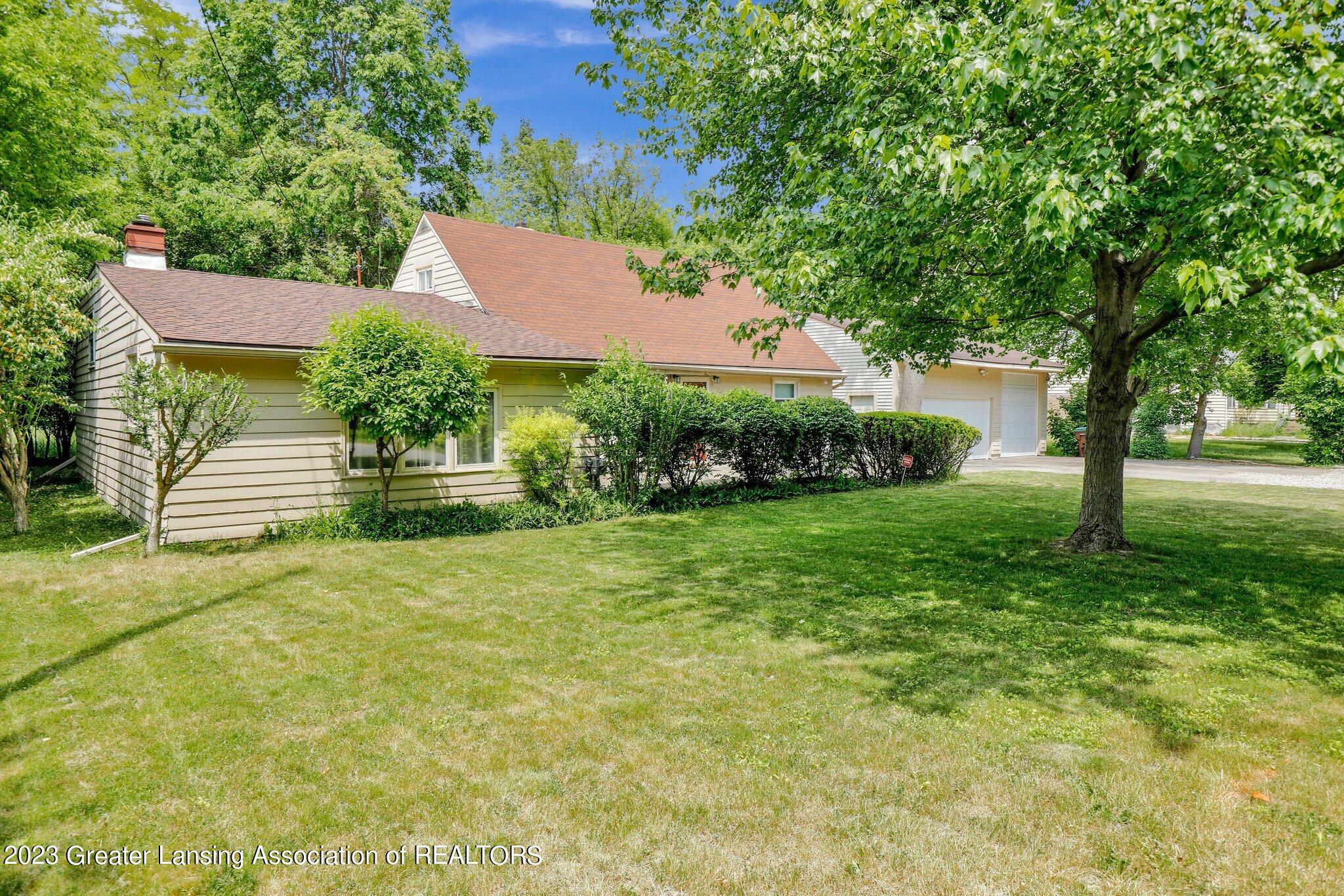 Property Photo:  2162 Kent Street  MI 48864 