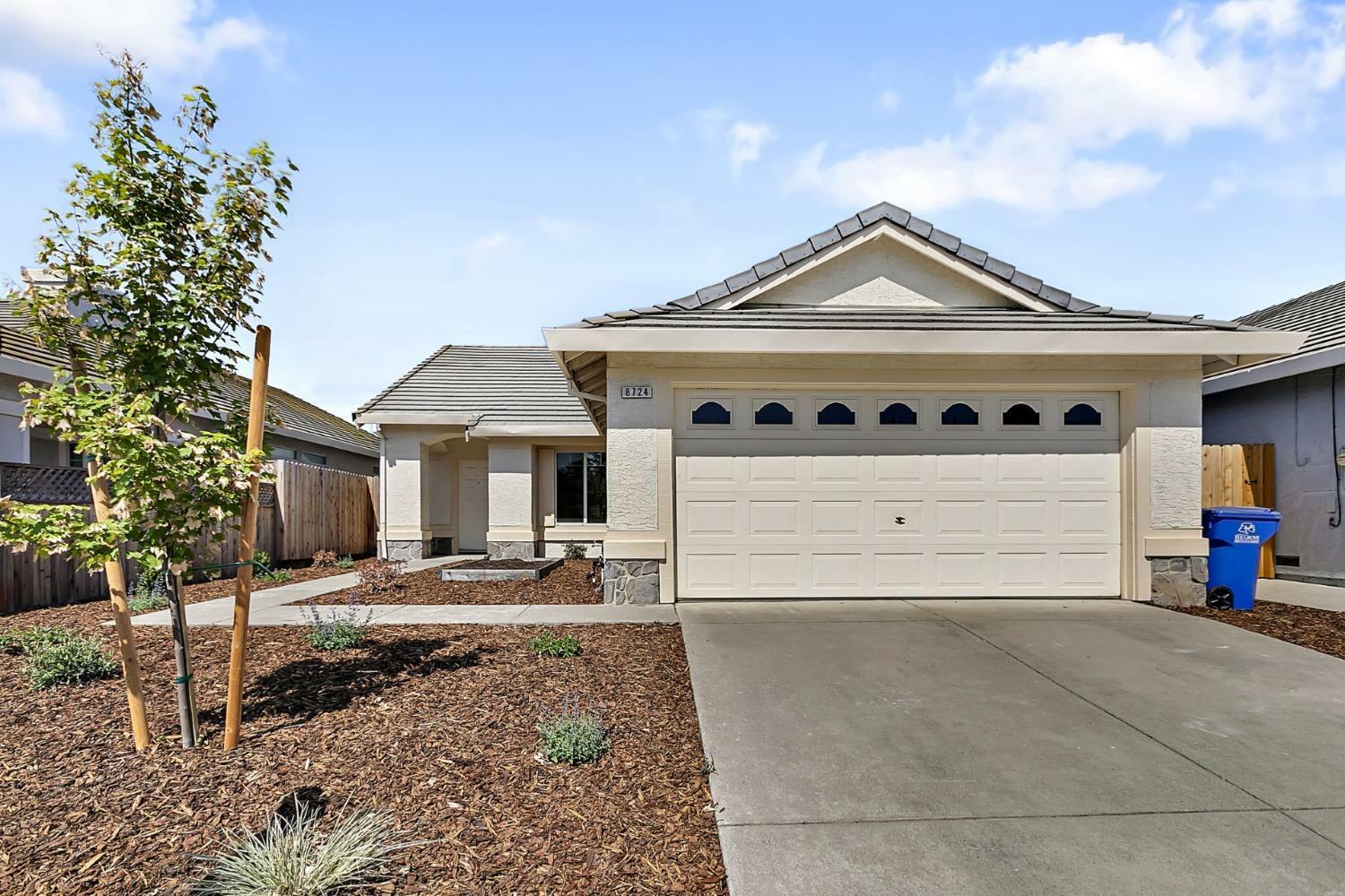 Property Photo: 8724 Summer Pointe Drive CA 95624