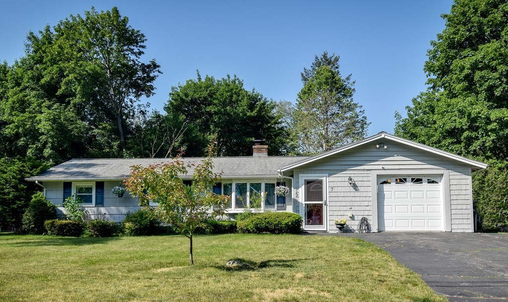 Property Photo: 7 Merlin Street MA 01701