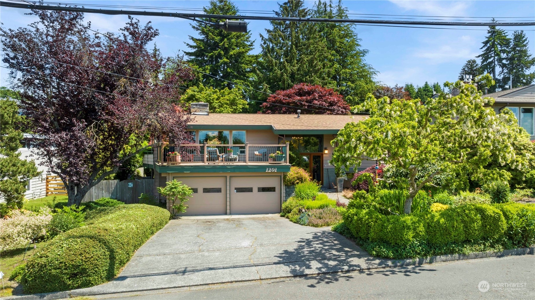 1201 8th Avenue S  Edmonds WA 98020 photo