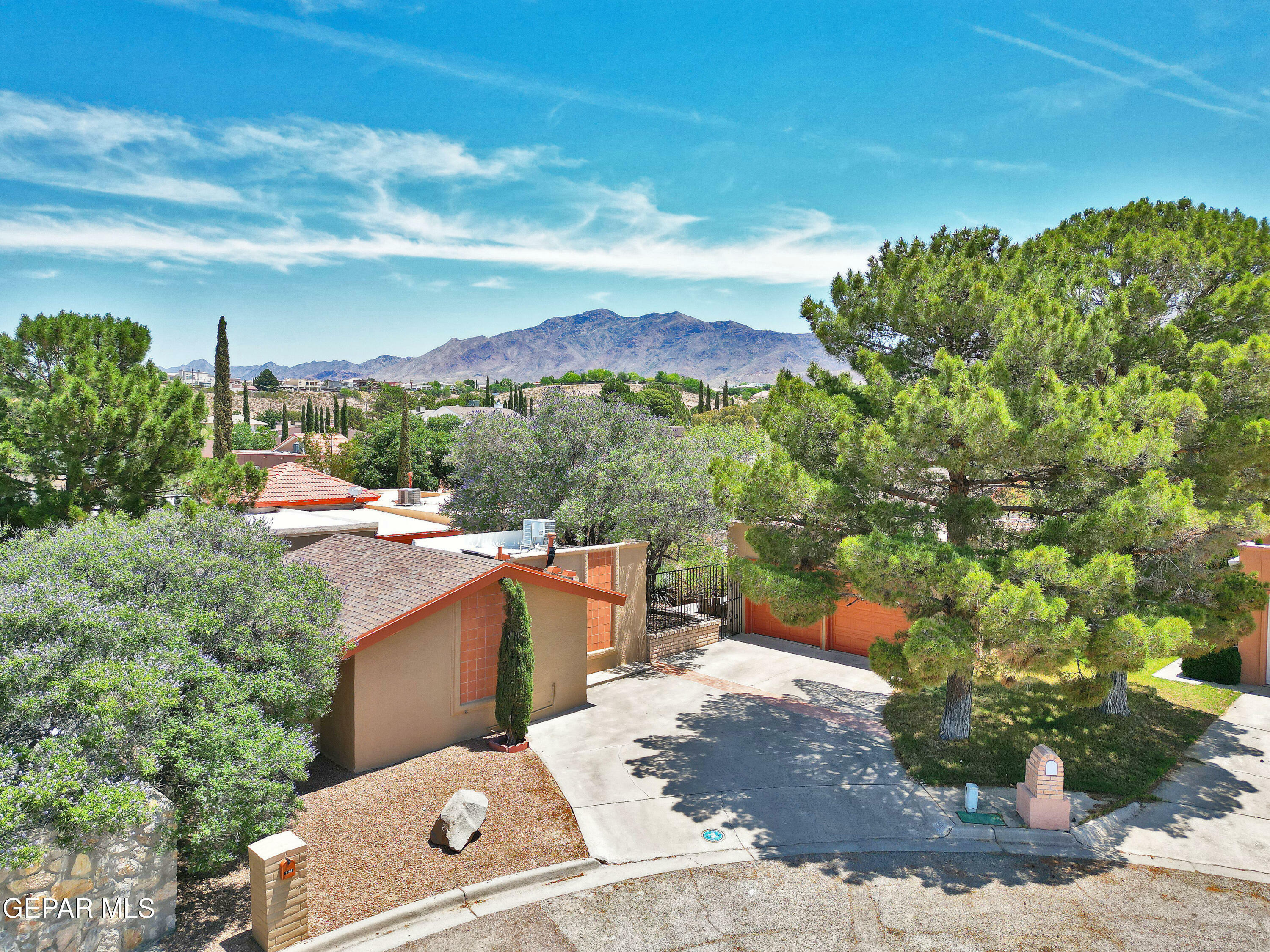 Property Photo:  944 Agua Caliente Drive  TX 79912 