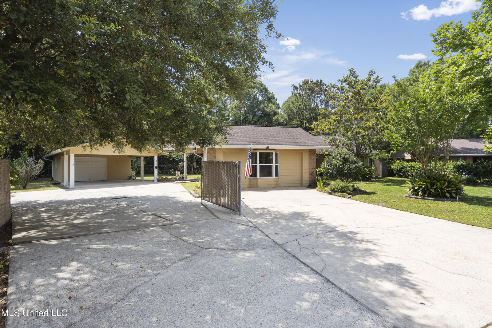 Property Photo:  6708 Red Bud Lane  MS 39564 