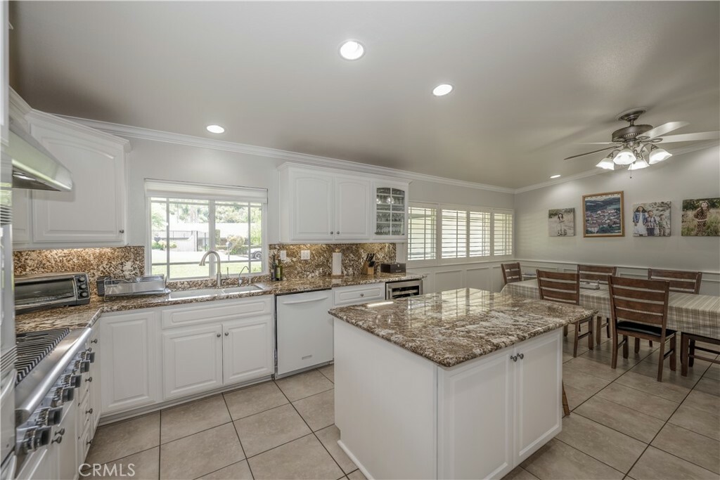 Property Photo:  26139 Millstream Drive  CA 91387 