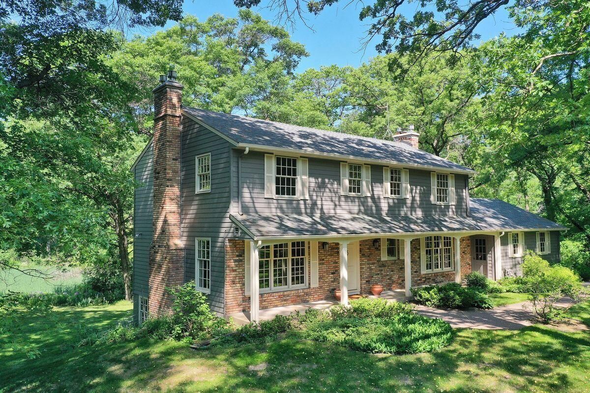 Property Photo:  5 Deer Lane  MN 55127 