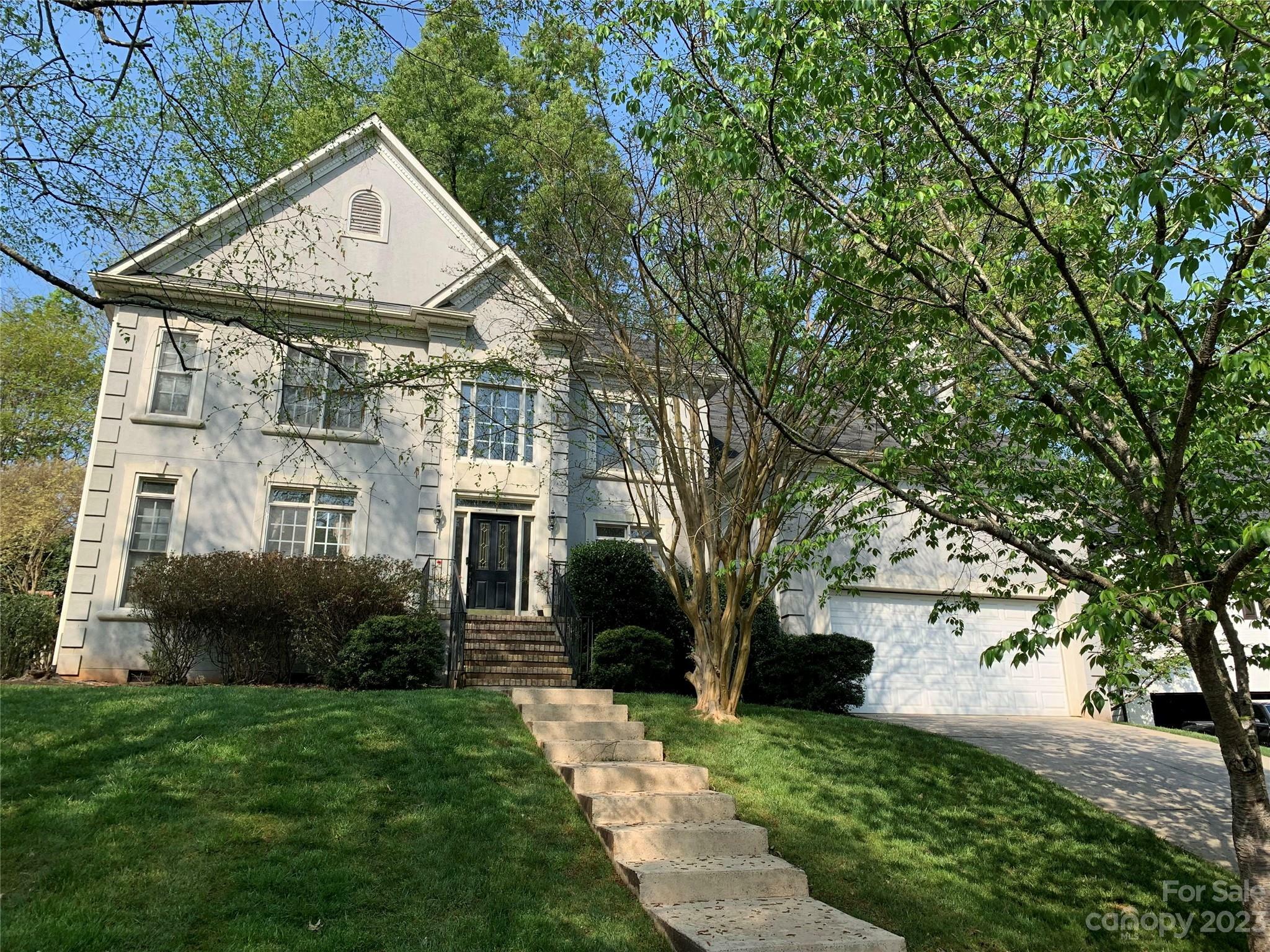 Property Photo: 11712 Brambleton Court NC 28277