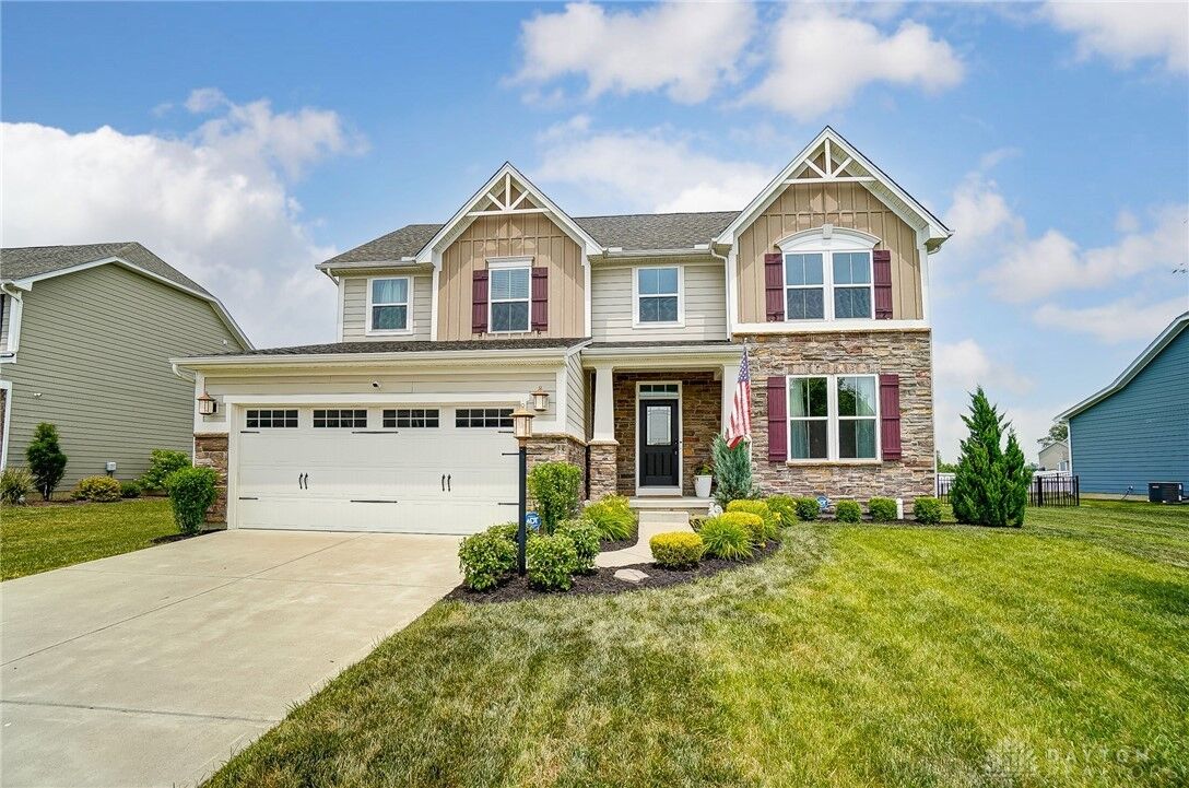 Property Photo: 1149 Red Maple Drive OH 45373