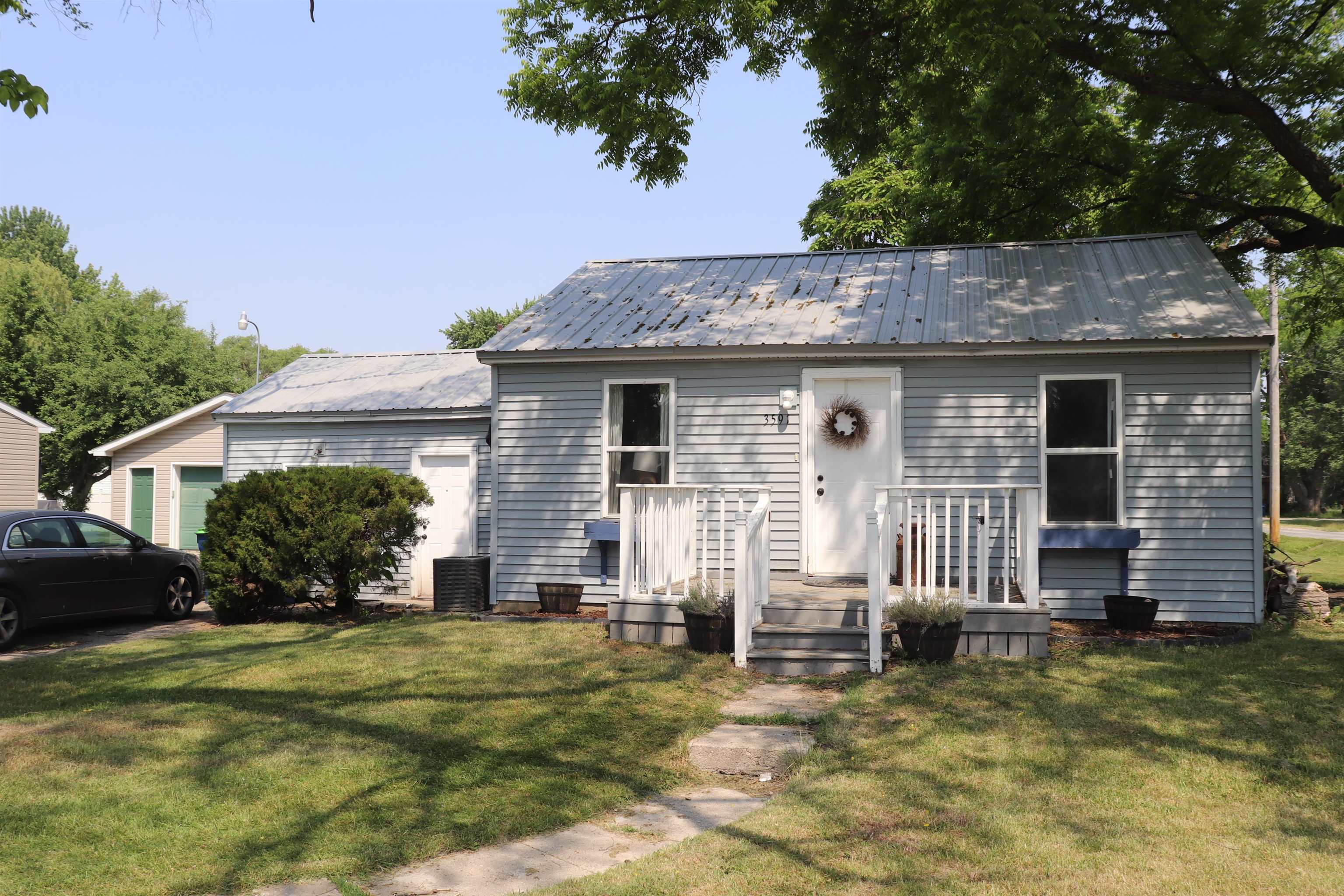 Property Photo:  3591 N Monroe  MI 48724 