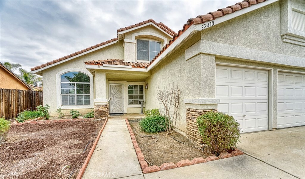 Property Photo:  32410 Ontario Way  CA 92530 