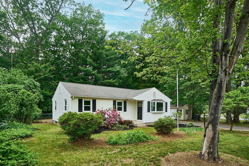 Property Photo:  3 Old Farm Rd  MA 01085 