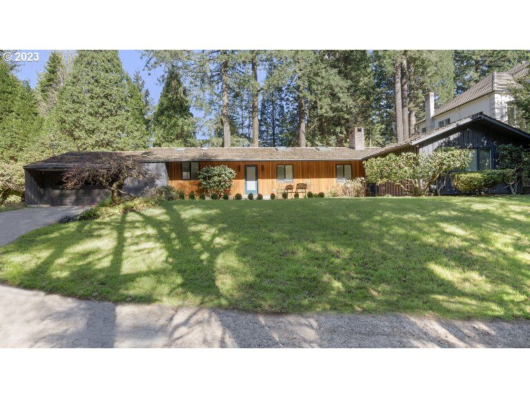 House for sale in Portland 4205 SW Torr Ln, Portland, OR 97221