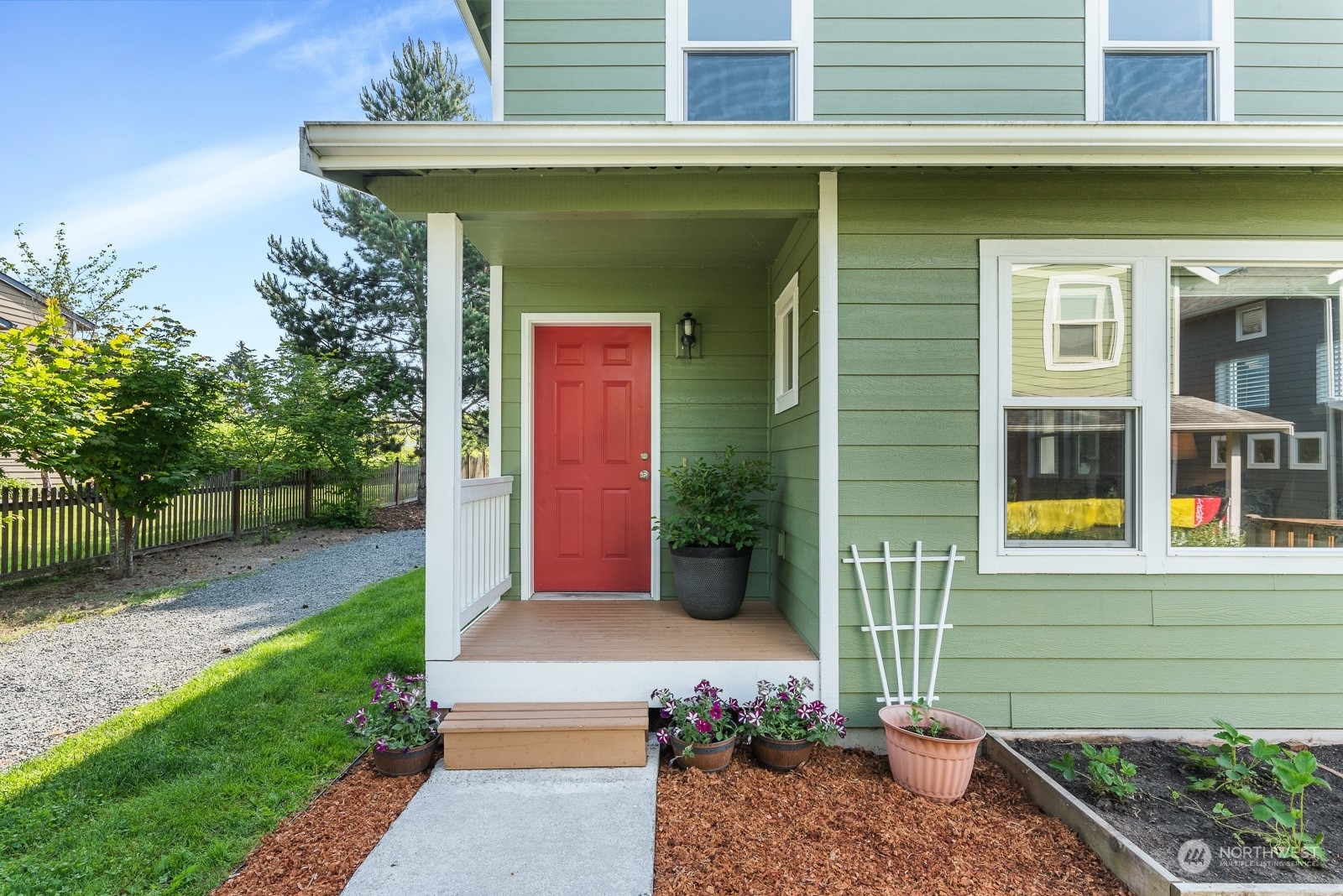 Property Photo: 7813 Port Susan Place 9 WA 98292