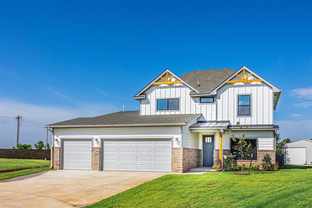 Property Photo: 101 Carlow Way OK 73099