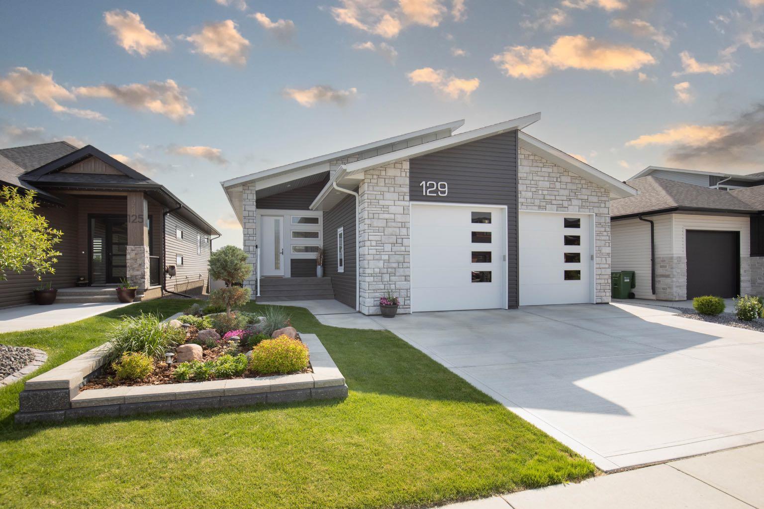 Photo de la propriété:  129 Larratt Close  AB T4R 0S6 