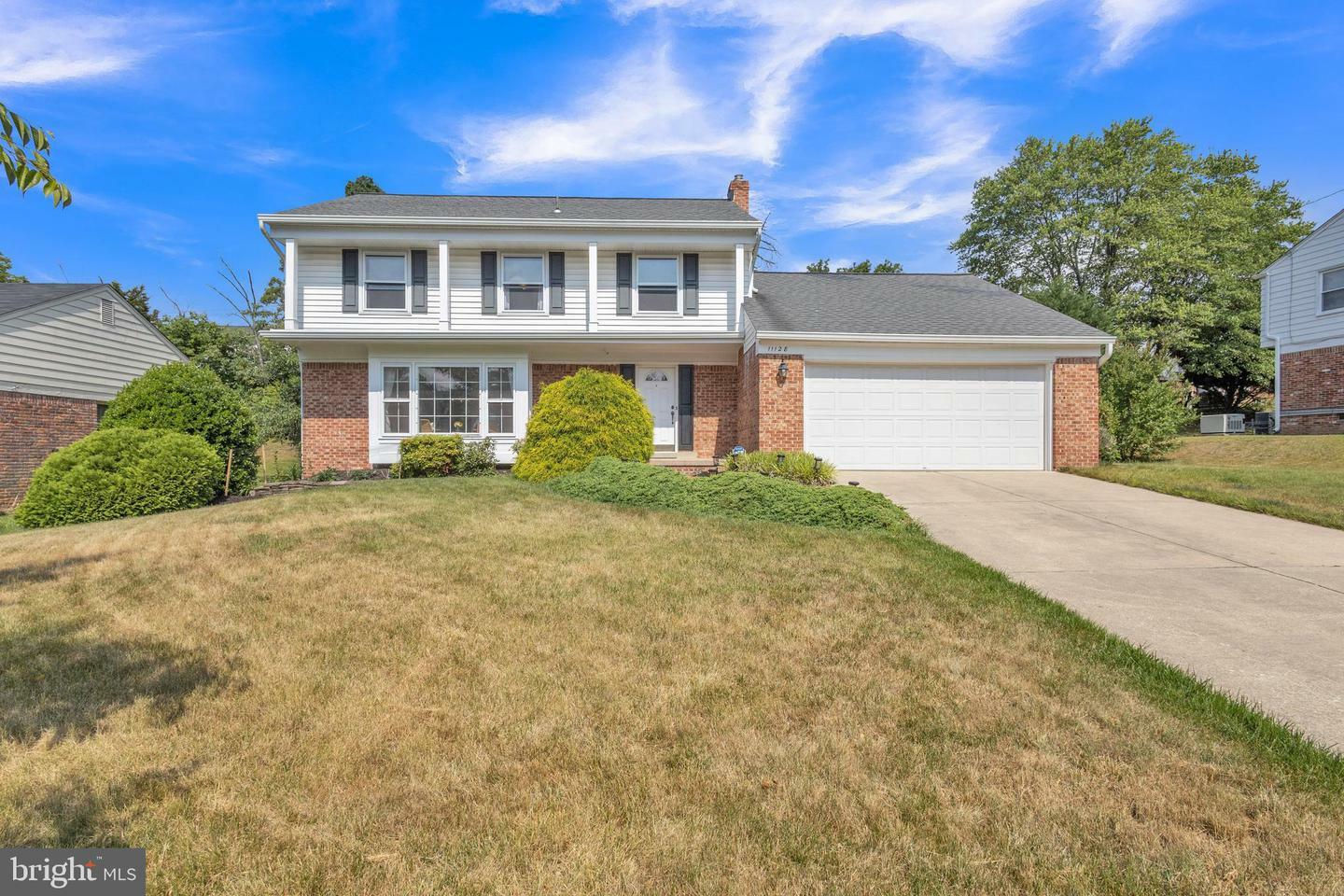 Property Photo: 11128 Hunt Club Drive MD 20854