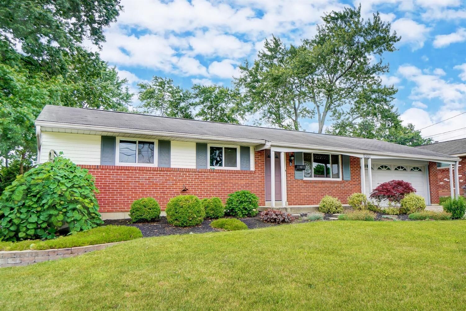 Property Photo: 5451 Cleander Dr OH 45238