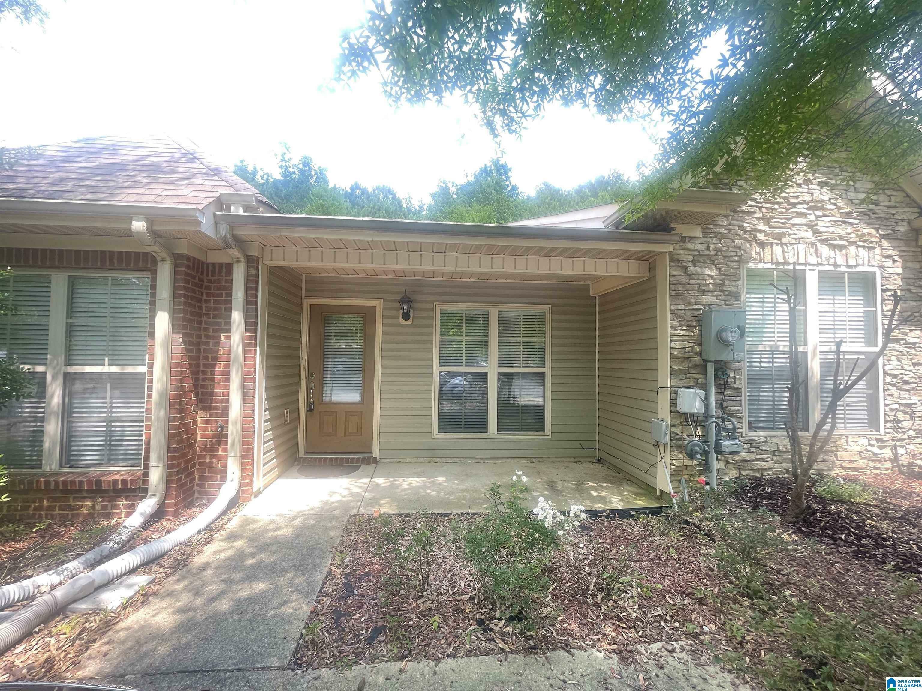 Property Photo:  5592 Colony Lane  AL 35226 