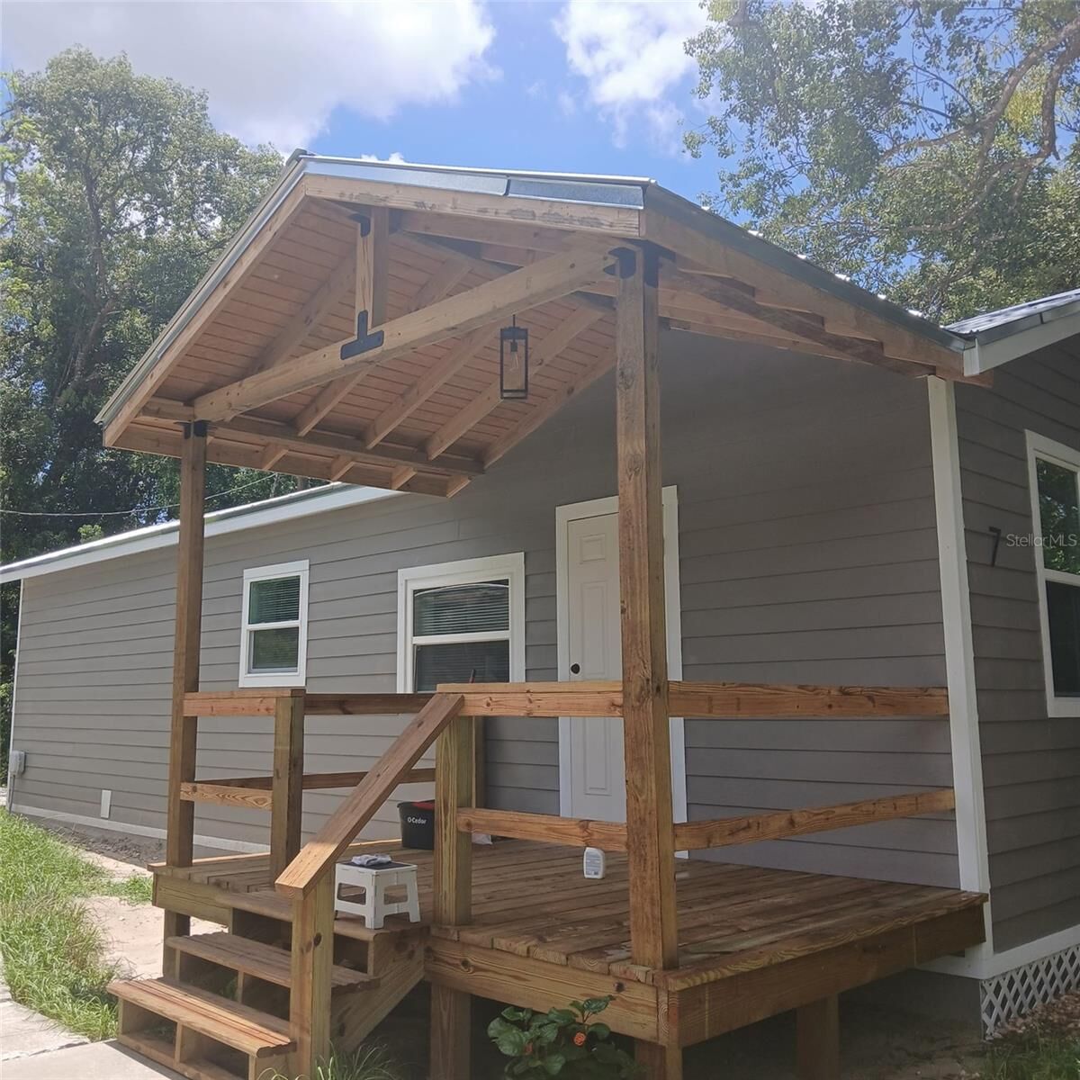 Property Photo: 198 Broad Street 14 FL 34604