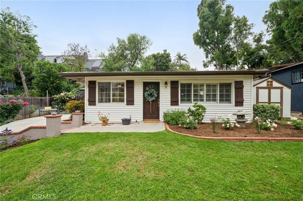 Property Photo:  766 Oceanview Drive  CA 92832 