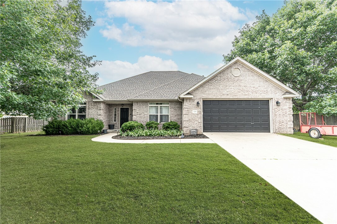1394 S River Meadows Drive  Fayetteville AR 72701 photo