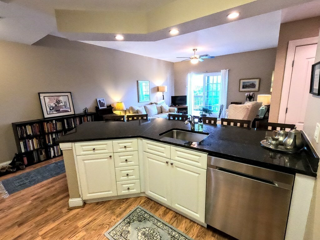 Property Photo: 501 Commerce Dr 3312 MA 02184