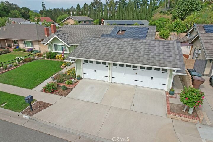 Property Photo:  126 S Avenida Lysanne  CA 92807 