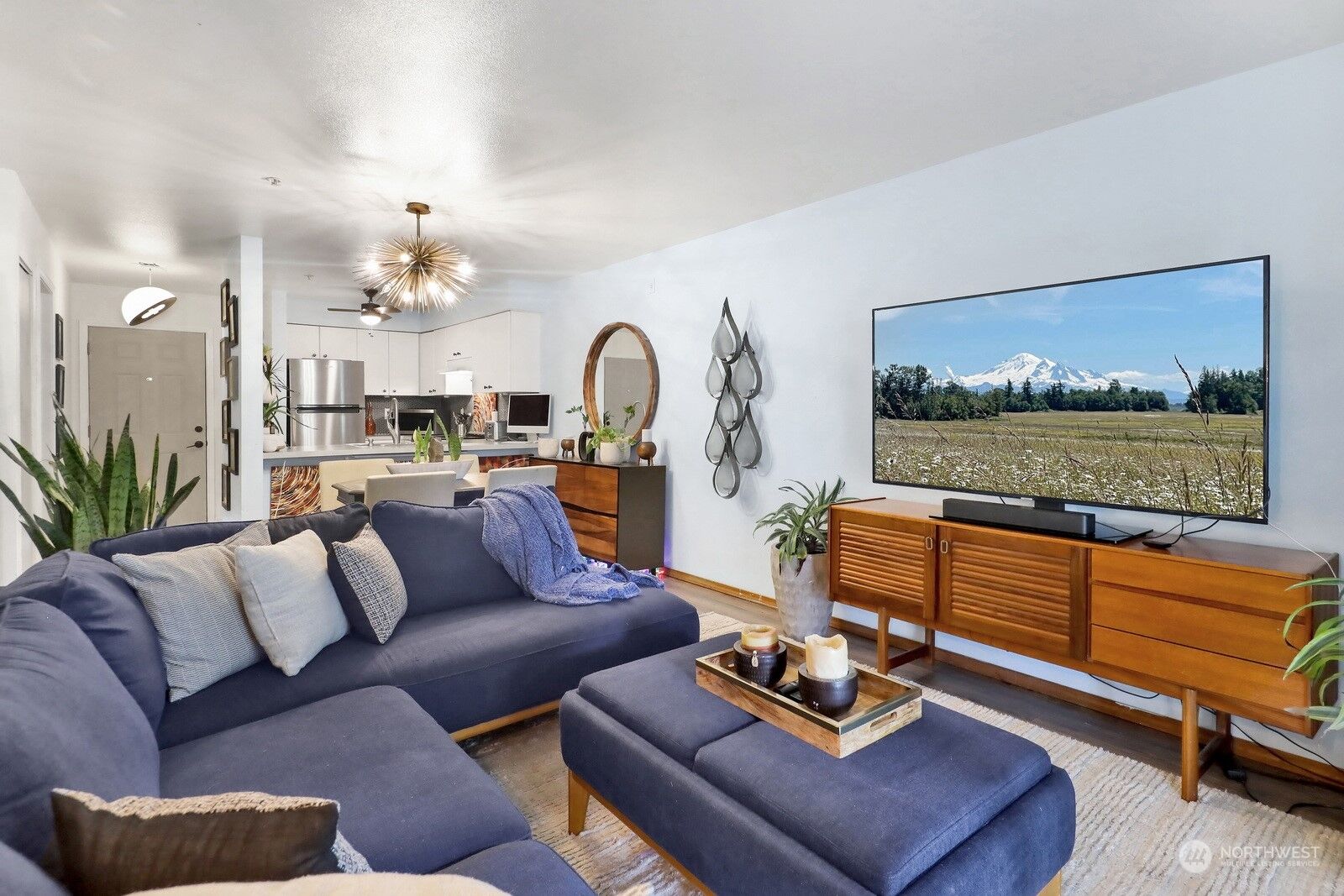 Property Photo:  2715 W Maplewood Avenue 122  WA 98225 