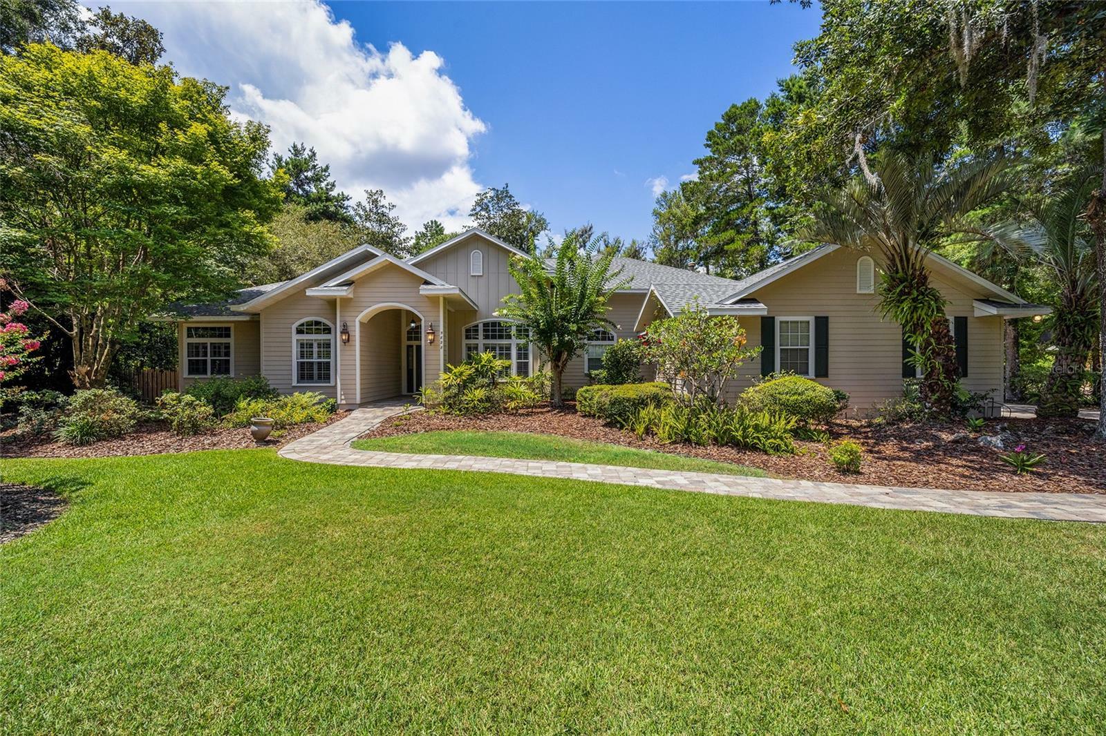 Property Photo:  5828 NW 72nd Street  FL 32653 