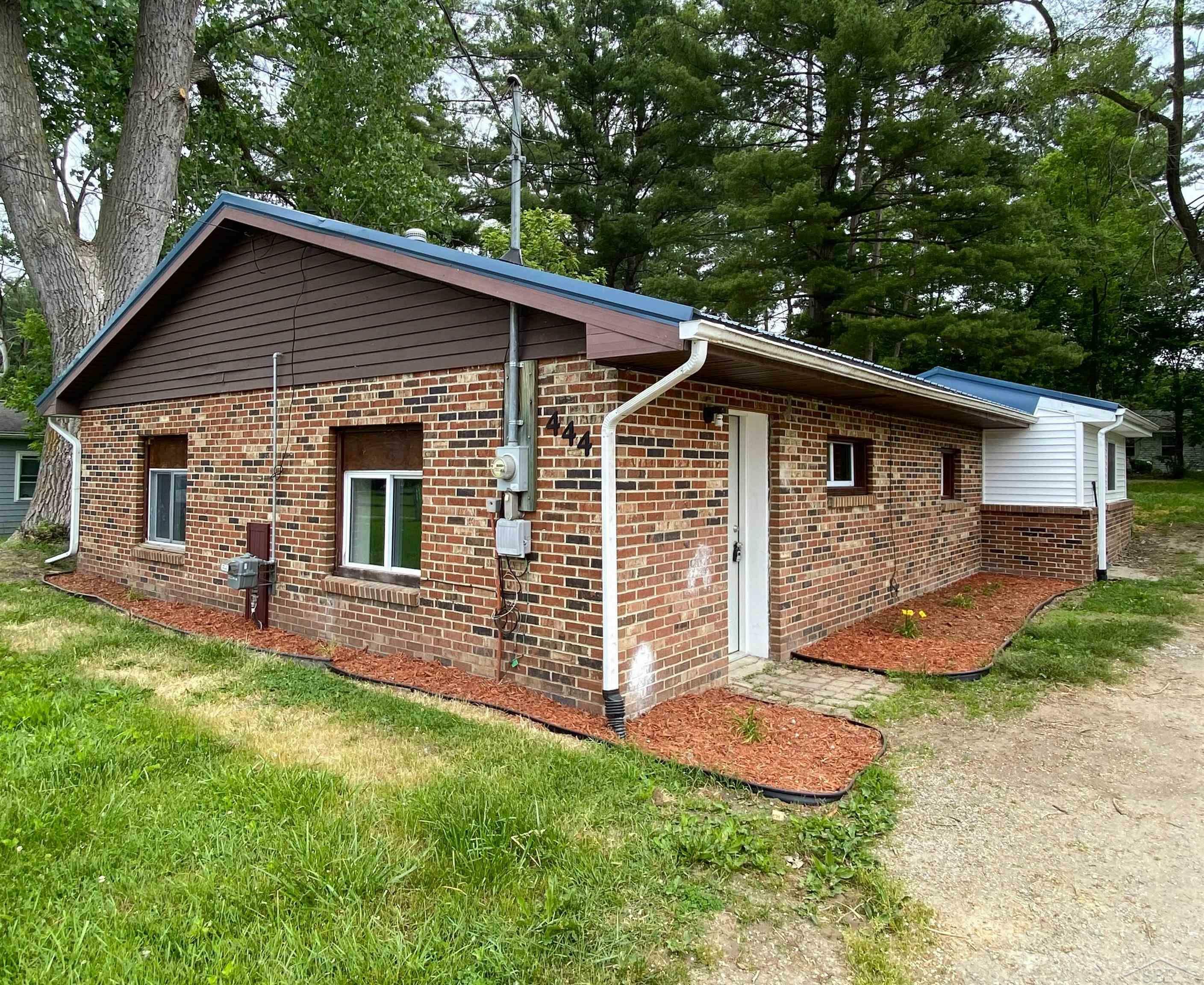 Property Photo:  444 W Crawford Dr.  MI 48657 