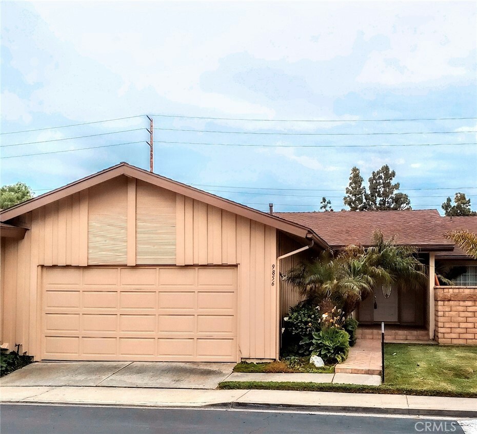 Property Photo:  9856 Verde Mar Drive  CA 92646 