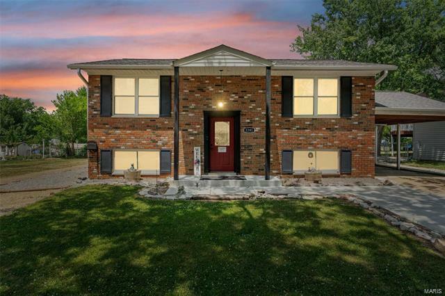 Property Photo:  1281 Pequeno Lane  MO 63026 