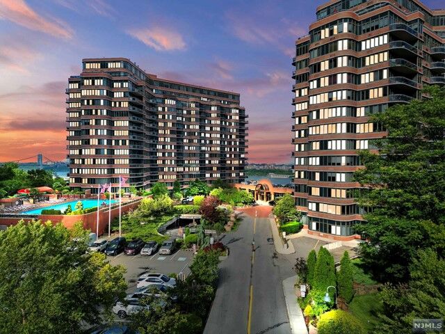 100 Carlyle Drive 7M-N  Cliffside Park NJ 07010 photo
