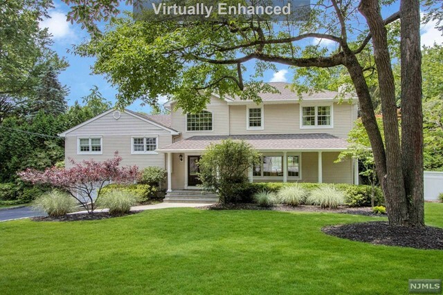 Property Photo: 631 Doriskill Court NJ 07675