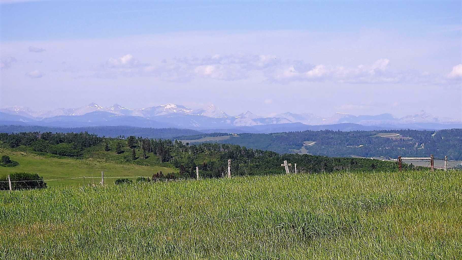 Photo de la propriété: 79.41 Acres SE-13-22-3W5 AB T1S 2T7