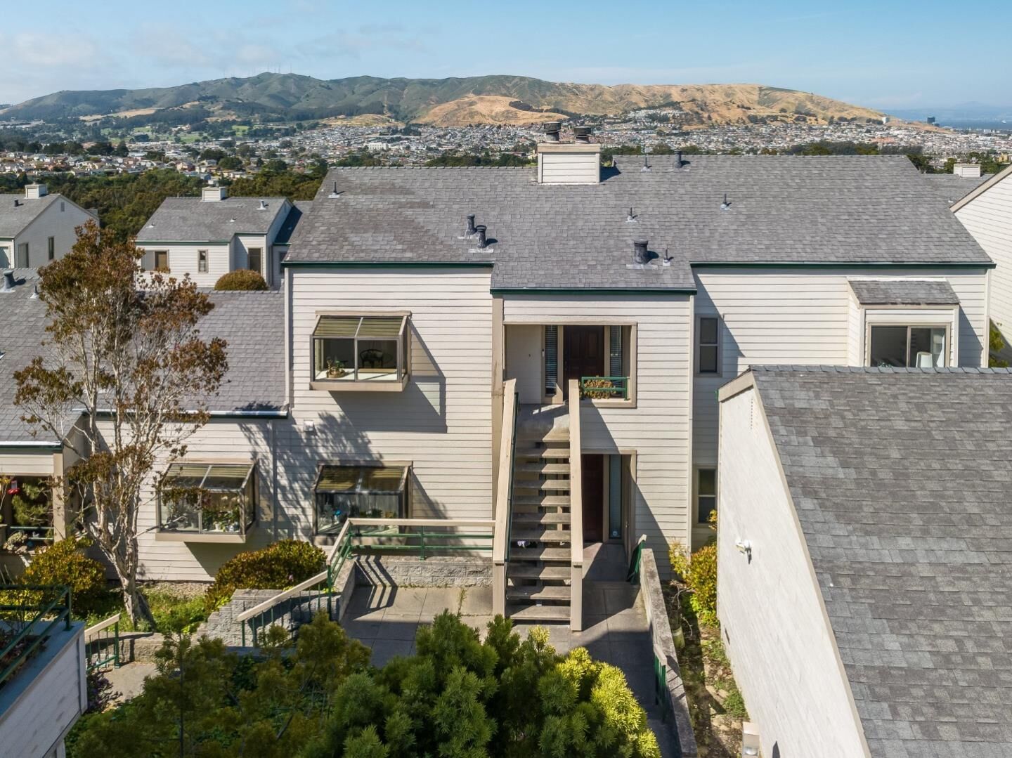 Property Photo:  55 Appian Way C  CA 94080 