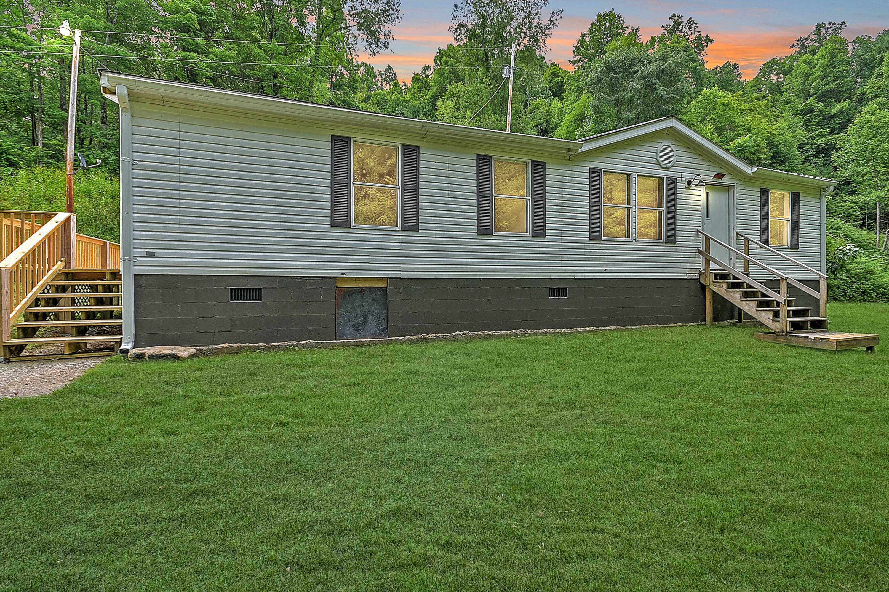 Property Photo:  150 Iron Mountain Road  TN 37688 